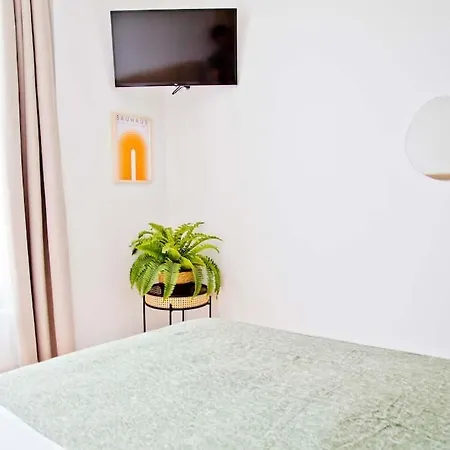 Céleste - Luxury 3br Mouffetard Views Parigi